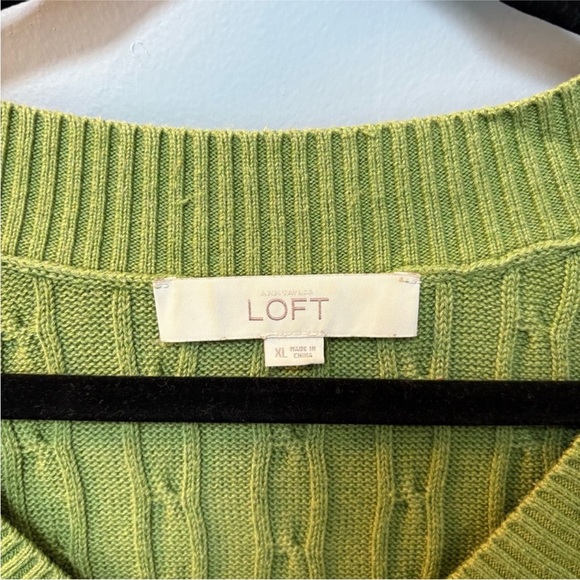 LOFT Green V-Neck Cable Knit Sweater - Picture 2 of 4